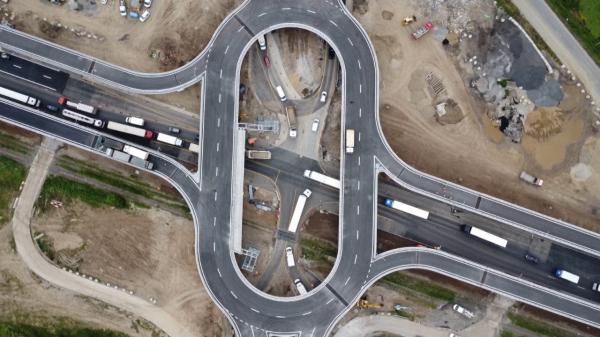 Pasajul Olteniței se deschide astăzi circulației. Chinul şoferilor care așteptau cu orele ore în trafic pe Centura Capitalei va lua sfârşit