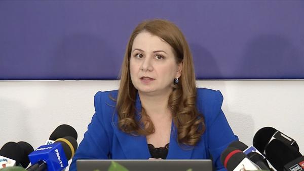 Ministrul Educaţiei: "Toate salariile din învăţământ cresc, niciun salariu nu scade. Rugăm cadrele didactice să ne ajute să putem finaliza acest an"