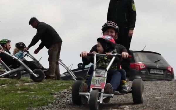 Minivacanţa de Rusalii, la iarbă verde. Cum s-au distrat turiştii care au ales muntele în acest weekend