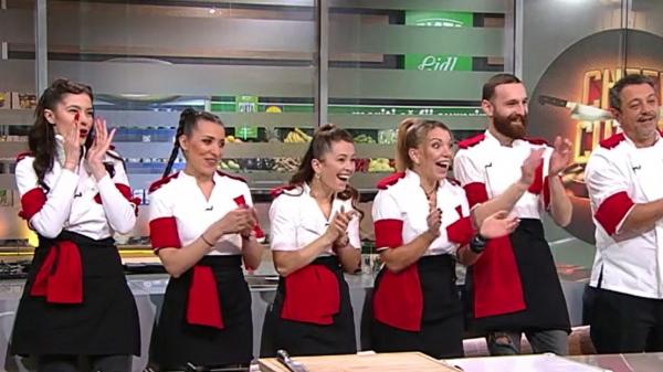 Battle-ul cu numărul 11 le va aduce concurenţilor provocări colorate, la "Chefi la cuţite"