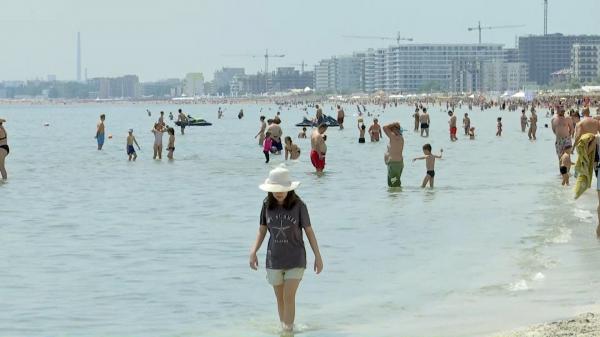 Programul "Litoralul pentru toţi" se apropie de final. Cât costă acum o noapte de cazare la hotel în extrasezon