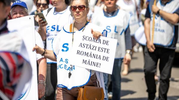 Greva profesorilor se suspendă până la publicarea ordonanţei. Anunţul făcut de sindicaliştii din Educaţie