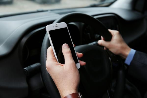 Studiu: 7 din 10 şoferi români sunt conştienţi că pot produce un accident rutier. Mitul care derutează conducătorii pe şosele
