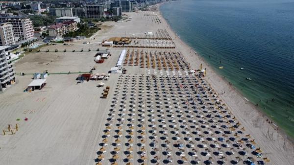 Cât costă un sejur de 3 nopţi la un hotel cu vedere la plajă "Blue Flag". România are doar 6 astfel de plaje, vecinii bulgari au 12