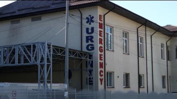 DSP Braşov a închis şi amendat restaurantul de la Cheile Grădiştei, după ce aproape 100 de copii au ajuns la spital cu toxiinfecţie alimentară