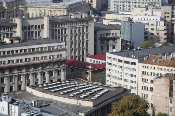 Capitala se sufoacă sub betoane: doar 7 metri pătrați de spații verzi pe cap de locuitor, deși OMS recomandă 50