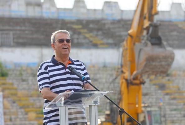 Reacţia lui Vergil Chiţac după ce a fost dat în urmărire penală de DNA. Cum se apără în faţa acuzaţiilor de finanţare ilegală a competiţiei de bărci