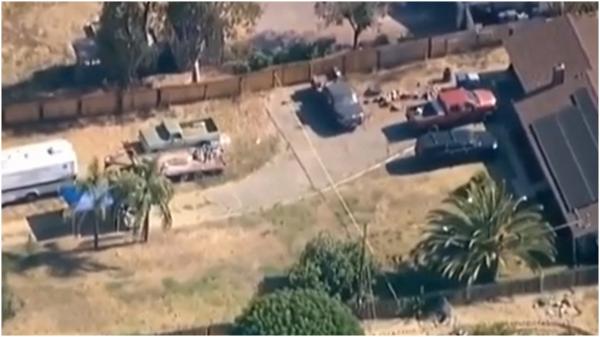 Un copilaș de 3 ani din SUA și-a ucis accidental sora, după ce a împușcat-o în cap. S-a jucat cu o armă care a fost lăsată la îndemână, neasigurată