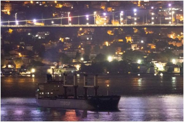 Ucraina amenință că va ataca navele din Marea Neagră care se îndreaptă către porturile ruseşti: "Este îngrijorător"