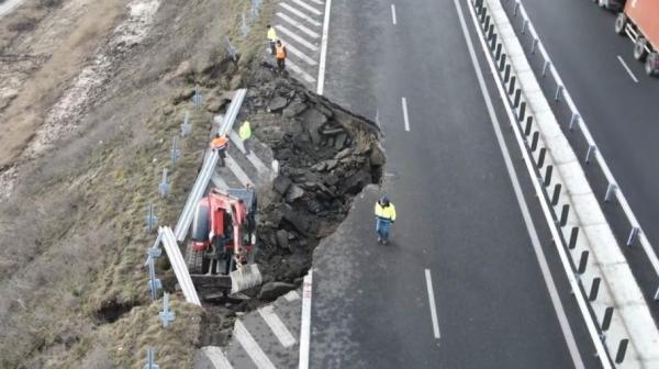 Cârpeli, denivelări şi surpări peste surpări. Decizie radicală cu privire la singura autostradă construită de la zero în 30 de ani