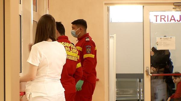 Cum a ajuns o fată de 19 ani din Braşov, subnutrită și cu arsuri grave pe corp. Îngrijitorii din centrul de plasament ridică din umeri: "Poate de la deratizare"