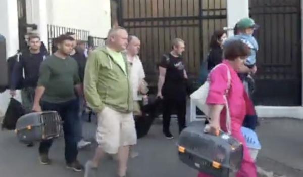 Moldova a expulzat luni aproape 50 de diplomaţi ruşi. S-au întors în Federaţie la bordul unei aeronave trimise special de Moscova