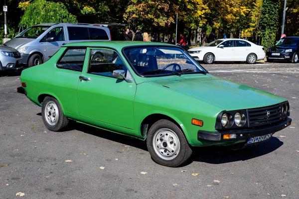 Rabla Clasic și Rabla Plus 2023. Care este prima de casare pentru o mașină uzată, pe carburanți sau electrică
