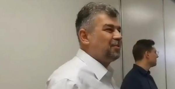 Ciolacu, după discuţiile cu Comisia Europeană despre majorarea TVA: "Nu a fost o zi normală". Premierul s-a întors de la Bruxelles la clasa "economic"