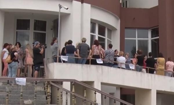 Angajaţii din Finanţe şi ANAF, la un pas de grevă generală. Când anunţă sindicaliştii dacă opresc activitatea