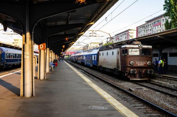 Grevă CFR vineri, 15 septembrie. Timp de două ore, circulaţia trenurilor va fi întreruptă