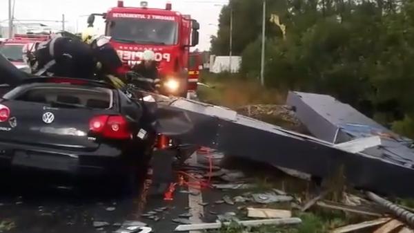 Închisoare cu suspendare pentru moartea lui Vlad, tânărul strivit în propria maşină de poarta de intrare în Timişoara