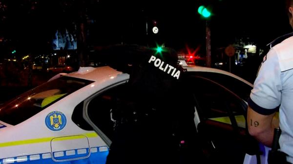 Peste 8.000 de poliţişti vor să iasă la pensie, sătui de condiţiile mizere în care lucrează. Ce salariu câştigă un agent la început de carieră