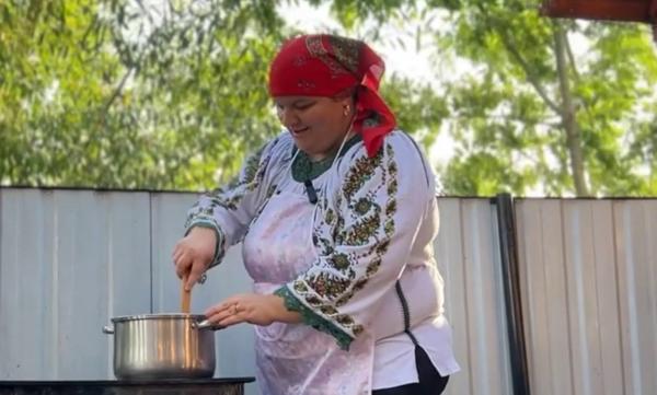 Secretele magiunului autentic. Reţeta gospodinelor din Bucovina: 1 kg de fructe le ajunge pentru 3 borcane