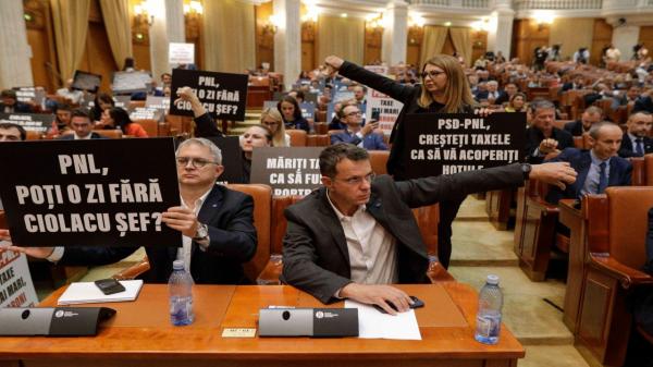 Opoziţia vrea să depună moţiune pentru pachetul de măsuri fiscale. Ce şanse are să se întâmple