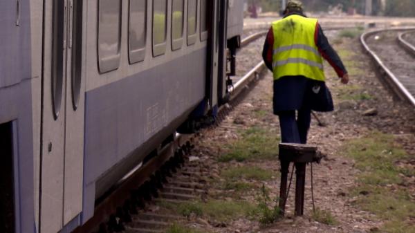 Un mecanic de locomotivă din Galaţi, depistat de poliţişti drogat la muncă. Alţi doi au refuzat testarea