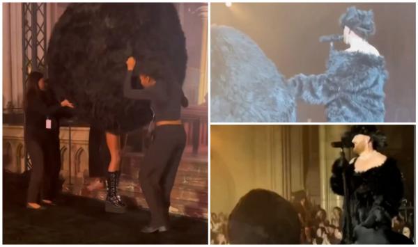 Un model care defila într-un costum uriaş de blană n-a mai văzut pe unde merge şi a făcut dezastru pe scenă. Era să-l dărâme pe Sam Smith