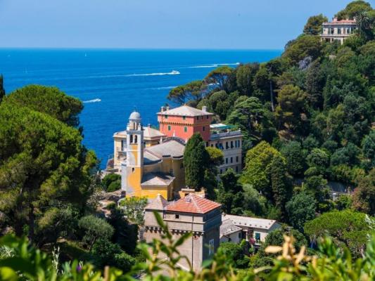 Bill Gates cumpără Castelul Portofino şi îi dă afară pe Armani și Loro Piana. În ce va transforma faimoasa vilă