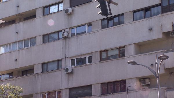 Asigurările obligatorii pentru locuințe, mai scumpe din noiembrie. Cât vom plăti de luna viitoare pentru o poliță care acum costă 100 de lei