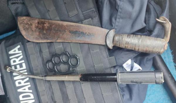 Răzbunarea plănuită de un tânăr din Satu Mare împotriva foştilor colegi de liceu. Când au venit jandarmii, nu ştia cum să fugă mai repede