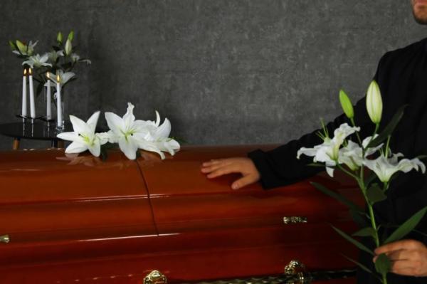 Anchetă de amploare a FBI după ce 189 de cadavre au fost preluate dintr-o casă funerară din SUA. Firma avea facturi neplătite la crematoriu de peste un an