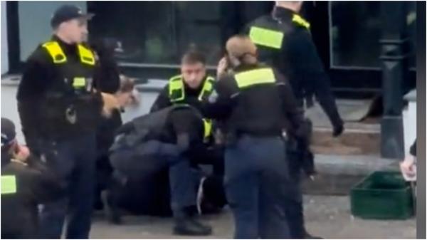 Val de alerte de securitate în Europa. Serviciile de informaţii europene avertizează că în această săptămână există un risc major de atentate