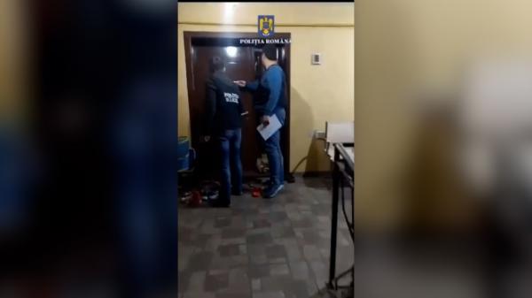 O reţea a furat peste 4 milioane de lei din fonduri europene. S-ar fi folosit de documente false timp de 3 ani