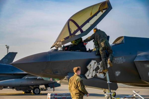 Cea mai scumpă achiziţie din istoria Armatei. Comisiile din Parlament au aprobat în unanimitate cumpărarea a 32 de avioane F-35