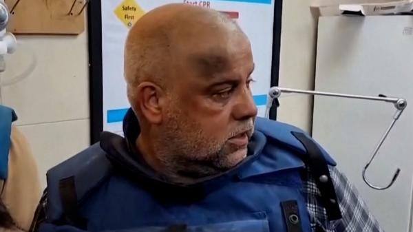 Un jurnalist palestinian află în direct că soţia şi copiii săi au fost ucişi într-un bombardament israelian în Gaza. VIDEO