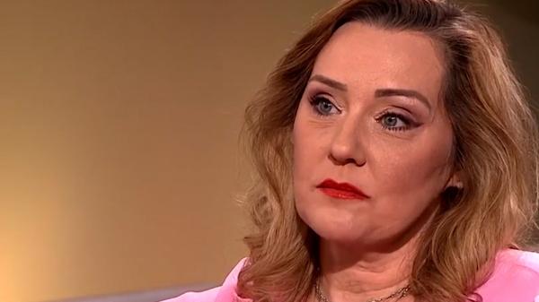 Elena Lasconi a plătit scump un vot din 2018. Partidul şi propria fiică s-au întors împotriva ei