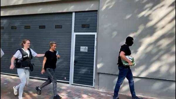 Miruna Pascu, mama lui Vlad Pascu, plasată în arest la domiciliu. Decizia Curţii de Apel Bucureşti este definitivă