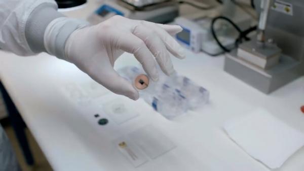 Neuralink începe testele pe oameni pentru cipurile implantate în creier. Ce condiții trebuie să îndeplinească primii 11 voluntari care vor fi aleși