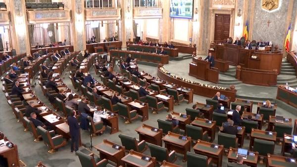 Cum vrea Guvernul să strângă bani pentru pensii. Lideri din PNL ameninţă cu ruperea Coaliţiei dacă PSD propune iar majorarea taxelor şi impozitelor