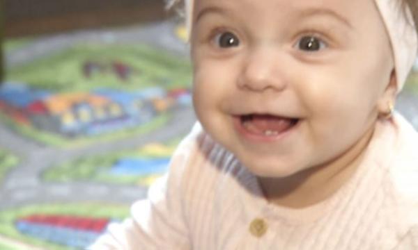 La 4 zile de la naştere, medicii i-au găsit Kristinei mai multe malformaţii la inimioară. Bebeluşul are nevoie disperată de o operaţie pe cord deschis