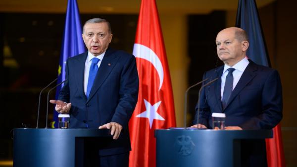 Erdogan şi Scholz vor să pună capăt ostilităților din Gaza. Liderul turc, discurs dur la adresa Israelului: "De ce nu luați atitudine?"