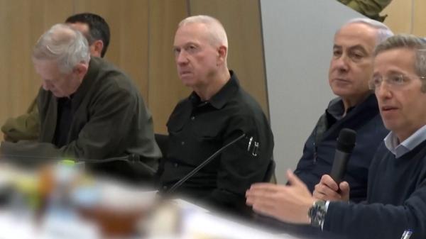 50 dintre ostaticii luaţi de Hamas ar urma să fie eliberaţi în zilele următoare. Printre captivi se regăsesc şi 6 români, toţi din aceeaşi familie