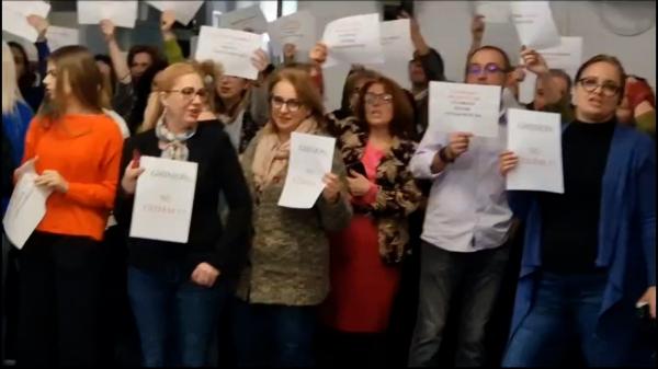 Personalul medical ameninţă cu proteste în fiecare zi, pe termen nedeterminat. Reacţia lui Ciolacu