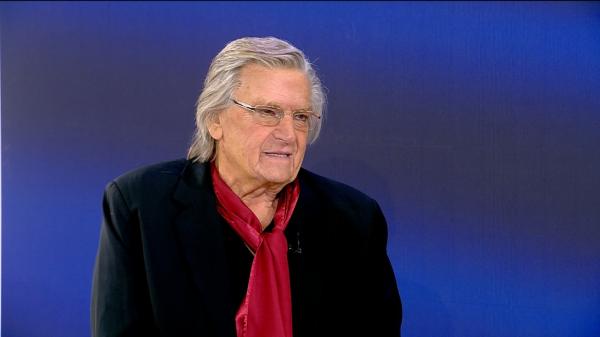 Interviu cu Florin Piersic: dacă ar avea o maşină a timpului, cu cine şi unde ar lua cina?