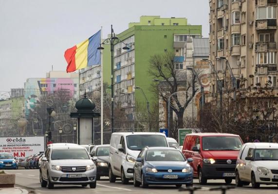Cum a păcălit statul de 15 milioane de euro o grupare care a vândut mașini second hand de 80 de milioane de euro