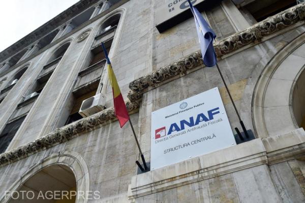Percheziții DNA la Direcția Antifraudă București. Angajaţii ANAF, suspectaţi că luau şpagă la controale