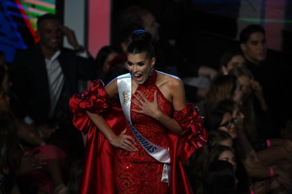 O mămică a câştigat Miss Venezuela. Ileana Pedrona e profesoară, are 27 de ani şi e prima mamă care câştigă un concurs de frumuseţe