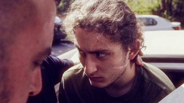 Vlad Pascu ar putea scăpa uşor după ce i-a omorât pe cei doi tineri în staţiunea 2 mai. Părinţii victimelor, revoltaţi de decizia instanţei