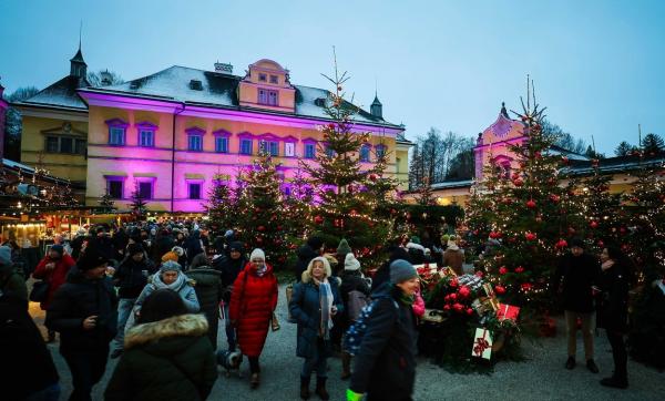 Târgul de Crăciun din Salzburg are o tradiţie veche de 600 de ani. Magia sărbătorilor, în oraşul din patrimoniul UNESCO