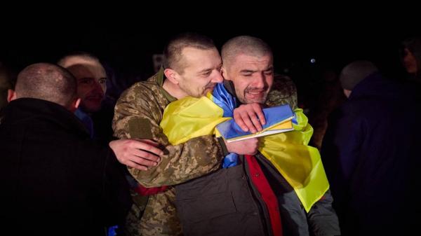 Cel mai mare schimb de prizonieri dintre Rusia şi Ucraina. Zelenski: Cu cât capturam mai mulți ruși, cu atât negocierile vor fi mai eficiente