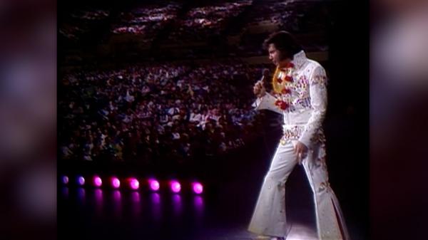 Elvis revine pe scenă cu ajutorul AI. Regele Rock 'n' Roll va apărea într-un concert, sub forma unei holograme